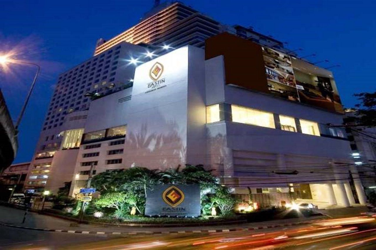 Eastin Hotel Makkasan, Bangkok - Sha Extra Plus Exterior photo